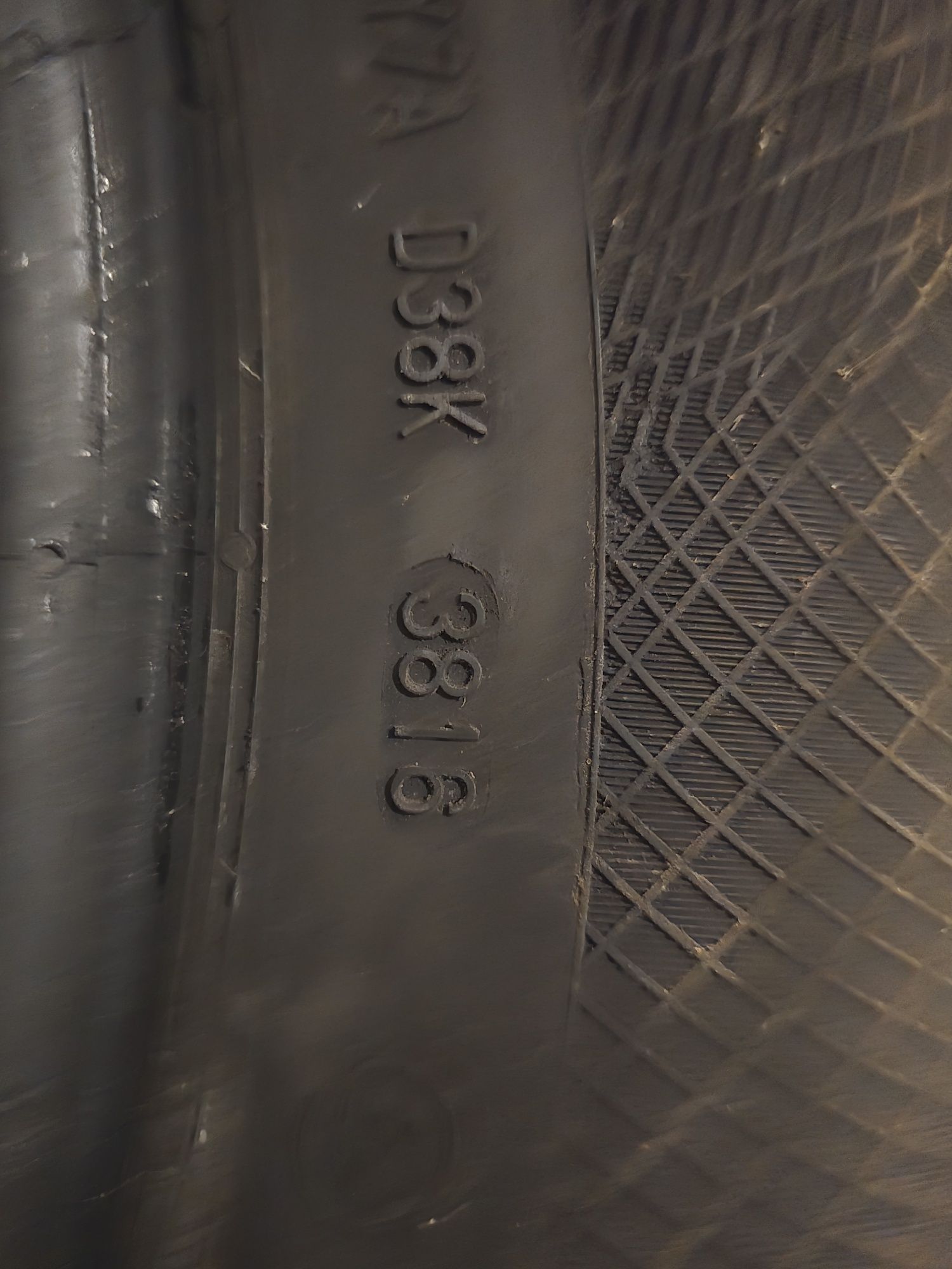 Continental 235/55r17