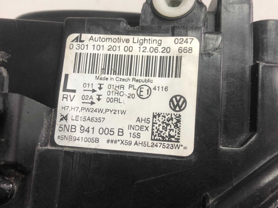 Фара Volkswagen Tiguan 2 5NB941005 5NB941006
