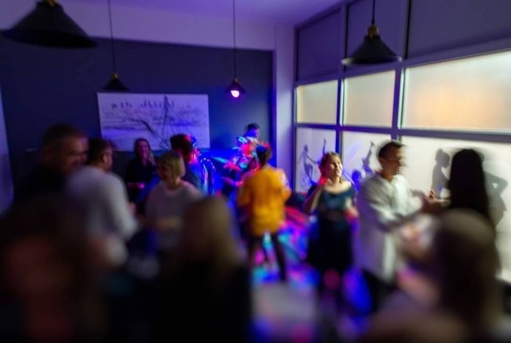 Lokal sala wynajem imprezy eventy urodziny 18stka osiemnastk