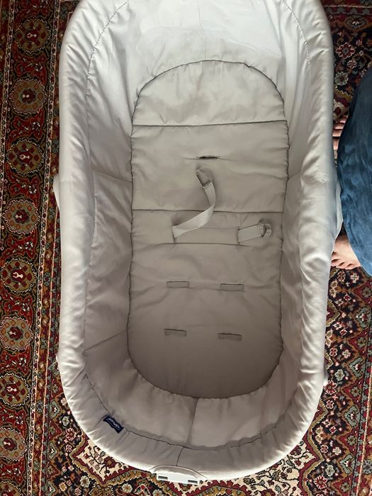 Ліжечко-стільчик Chicco