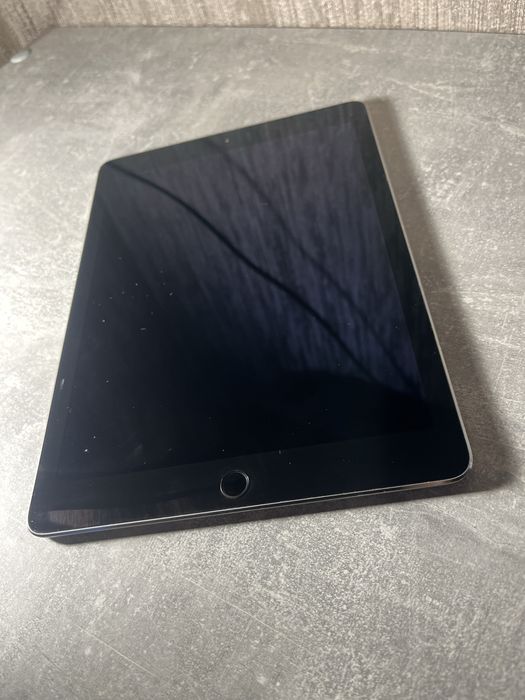 Ipad Air 2 (16 GB wi-fi)