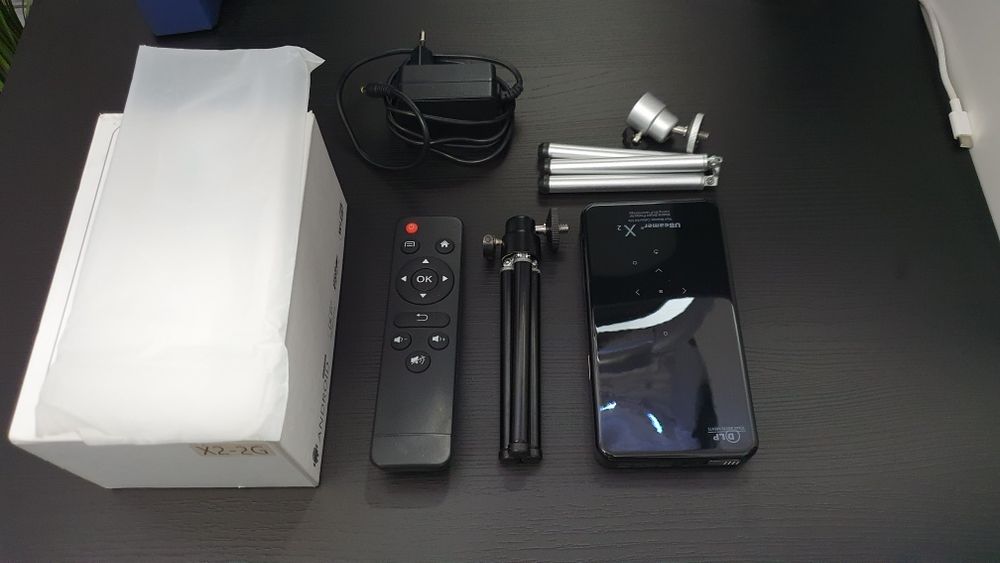 Projektor na sprzedaż Mini Smart Projector