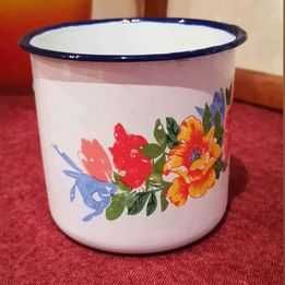 Caneca de esmalte