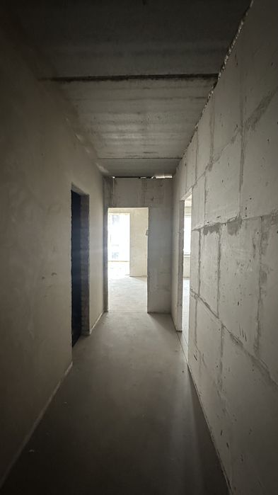 Простора квартира в центрі Гостомеля, біля парку Щасливий