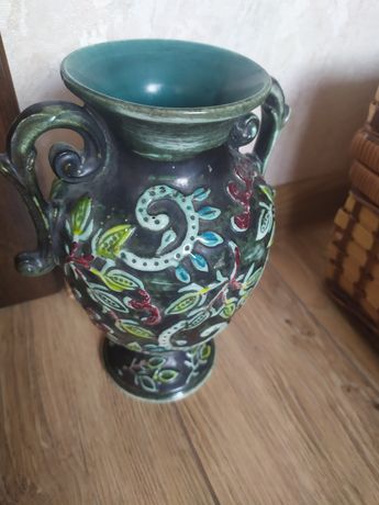 Старинная ваза.Италия.