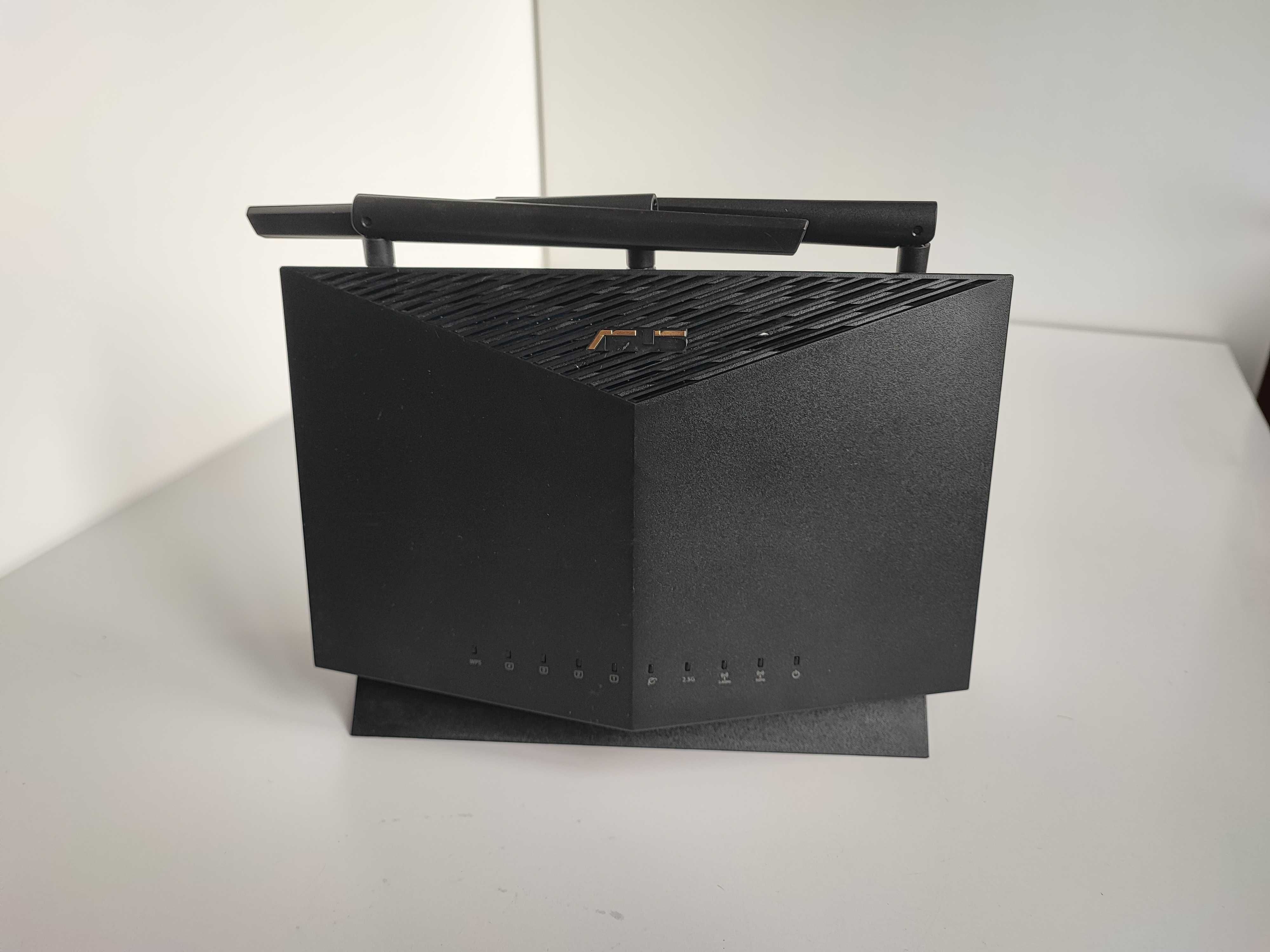ASUS RT-AX86U VPN Mesh Бездротовий маршрутизатор, підтримка IPv6.
