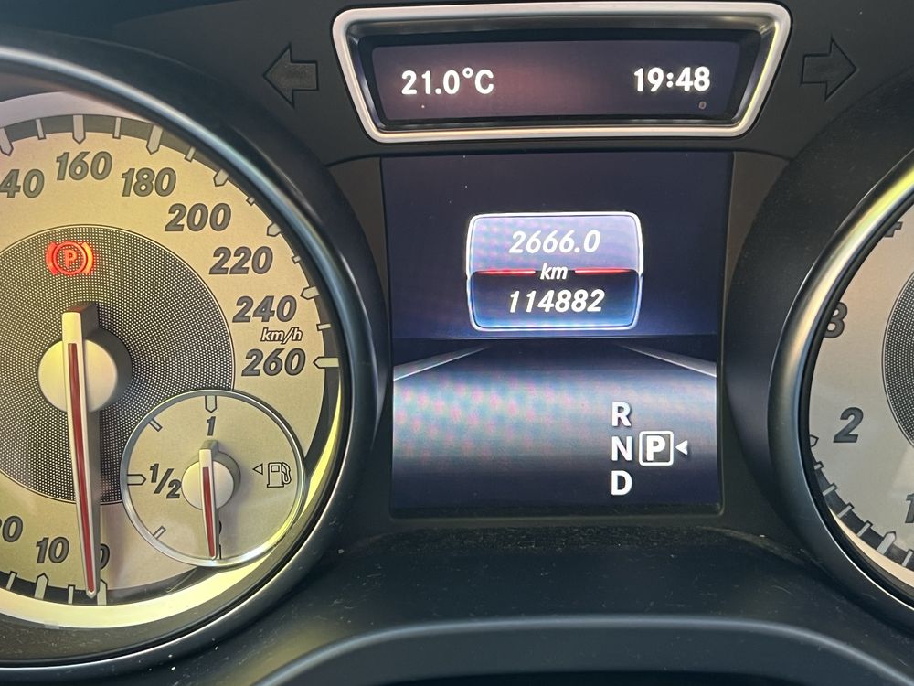 Mercedes GLA 180 AMG ALCANTARA  cena promo tylko  weekend