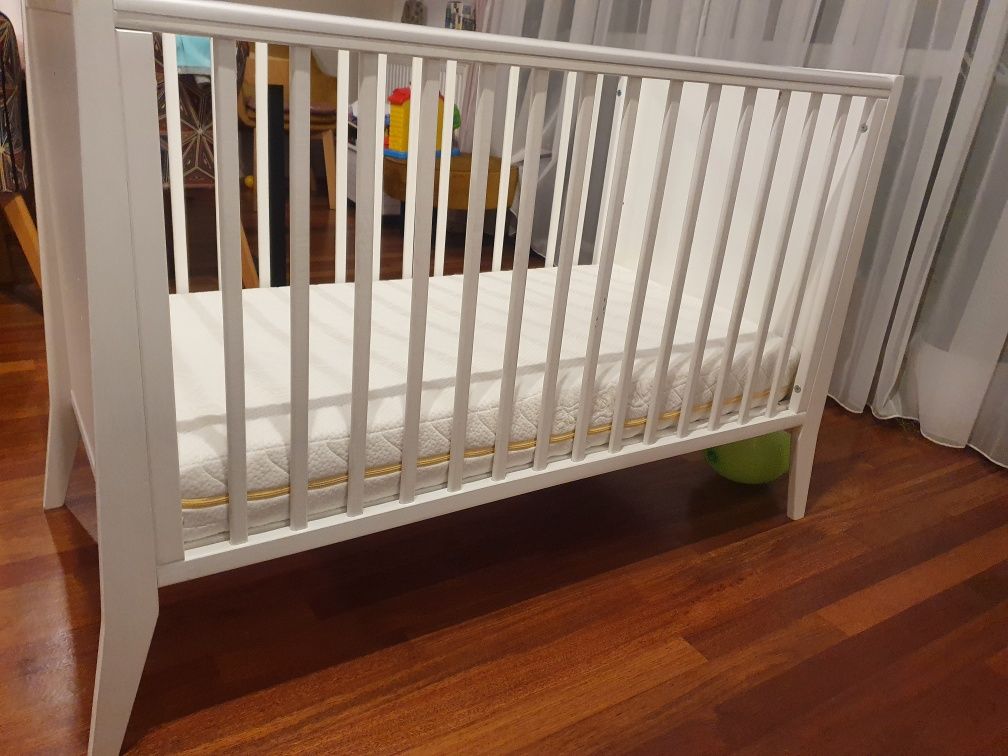 Łóżeczko niemowlęce Slim Cot 120×60