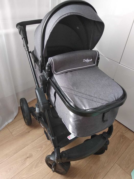 Wózek 2w1 gondola spacerówka + torba i akcesoria Daliya