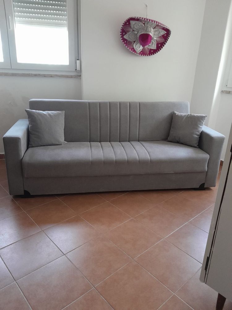 Sofa cama 3 lugares Novo