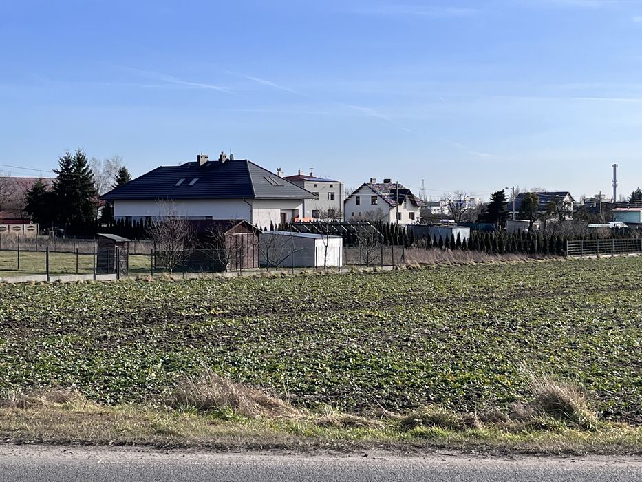 Sprzedam działkę budowlaną Lubliniec ul.  Częstochowska