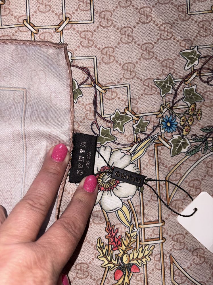 Chusta apaszka Gucci 85/85