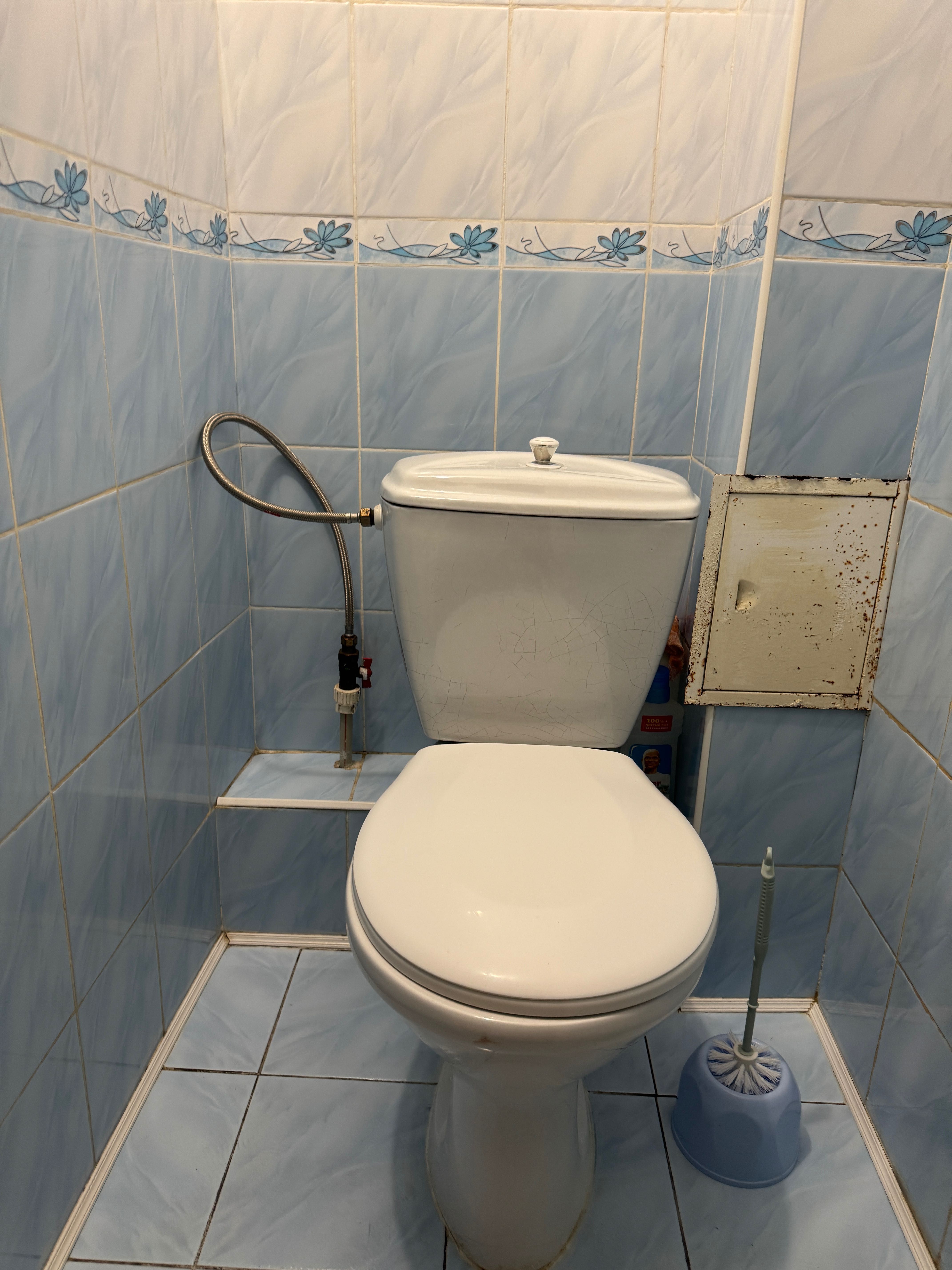 Продаж кімнати в гуртожитку