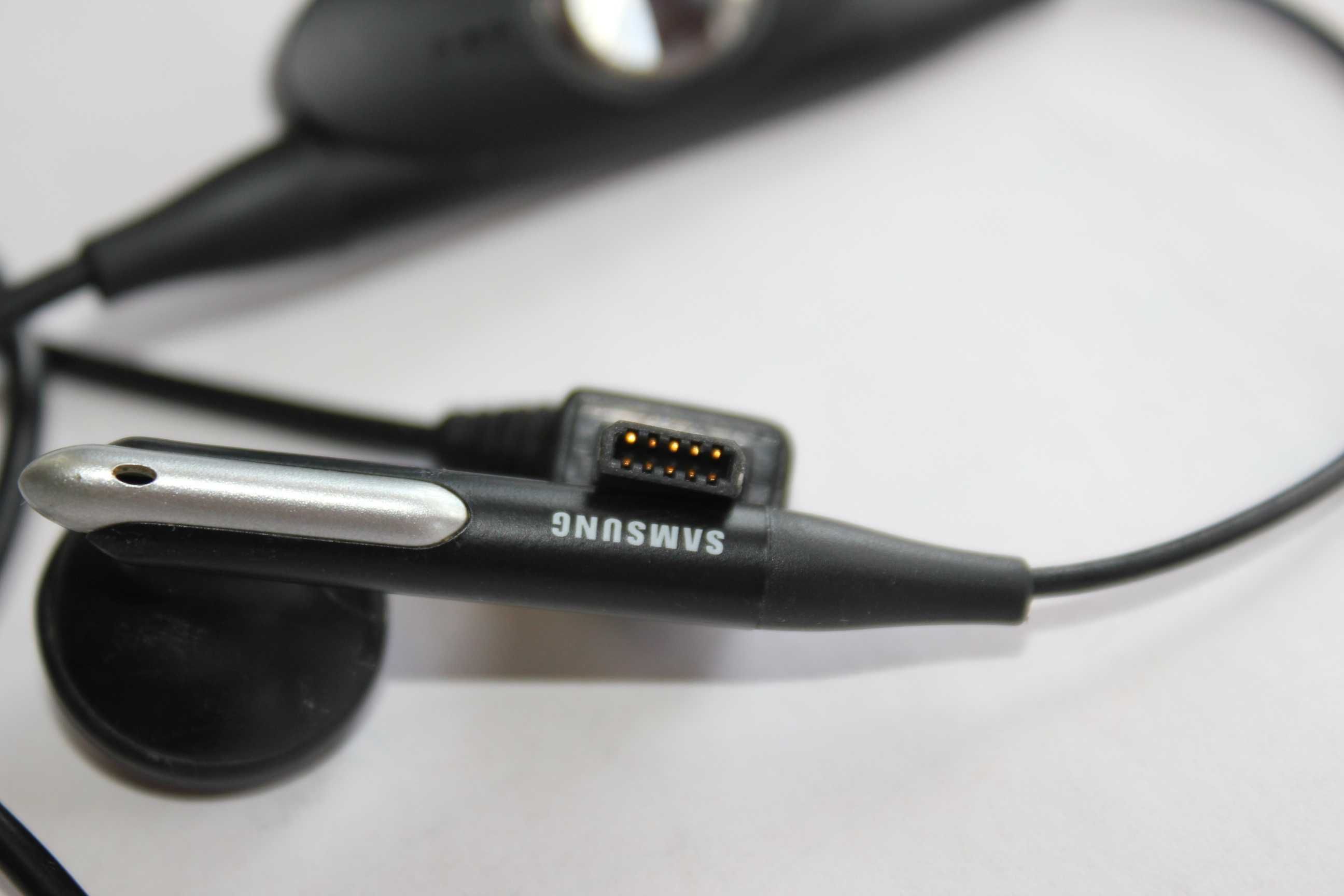Навушники, гарнітура Samsung