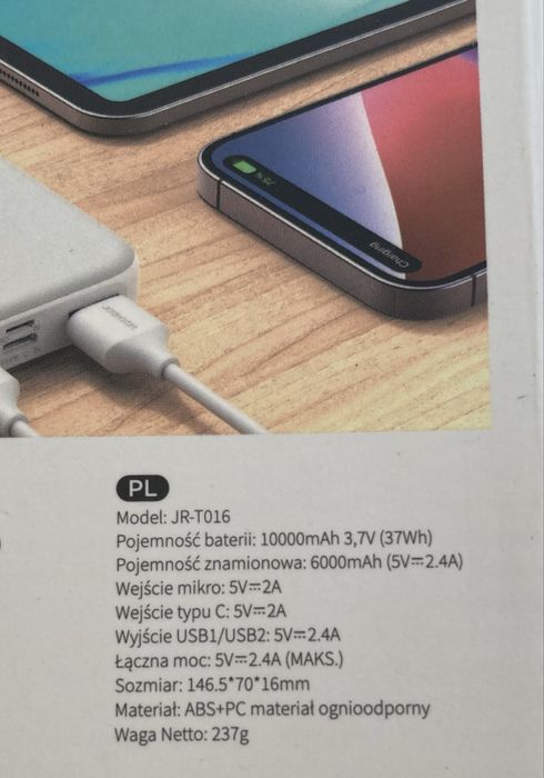 Nowy biały powerbank 10000mAh 12w fast charging