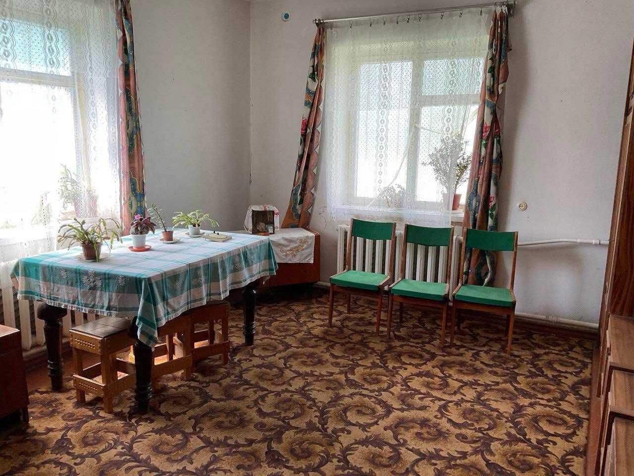 Продається будинок з ділянкою біля с.Терентіївка