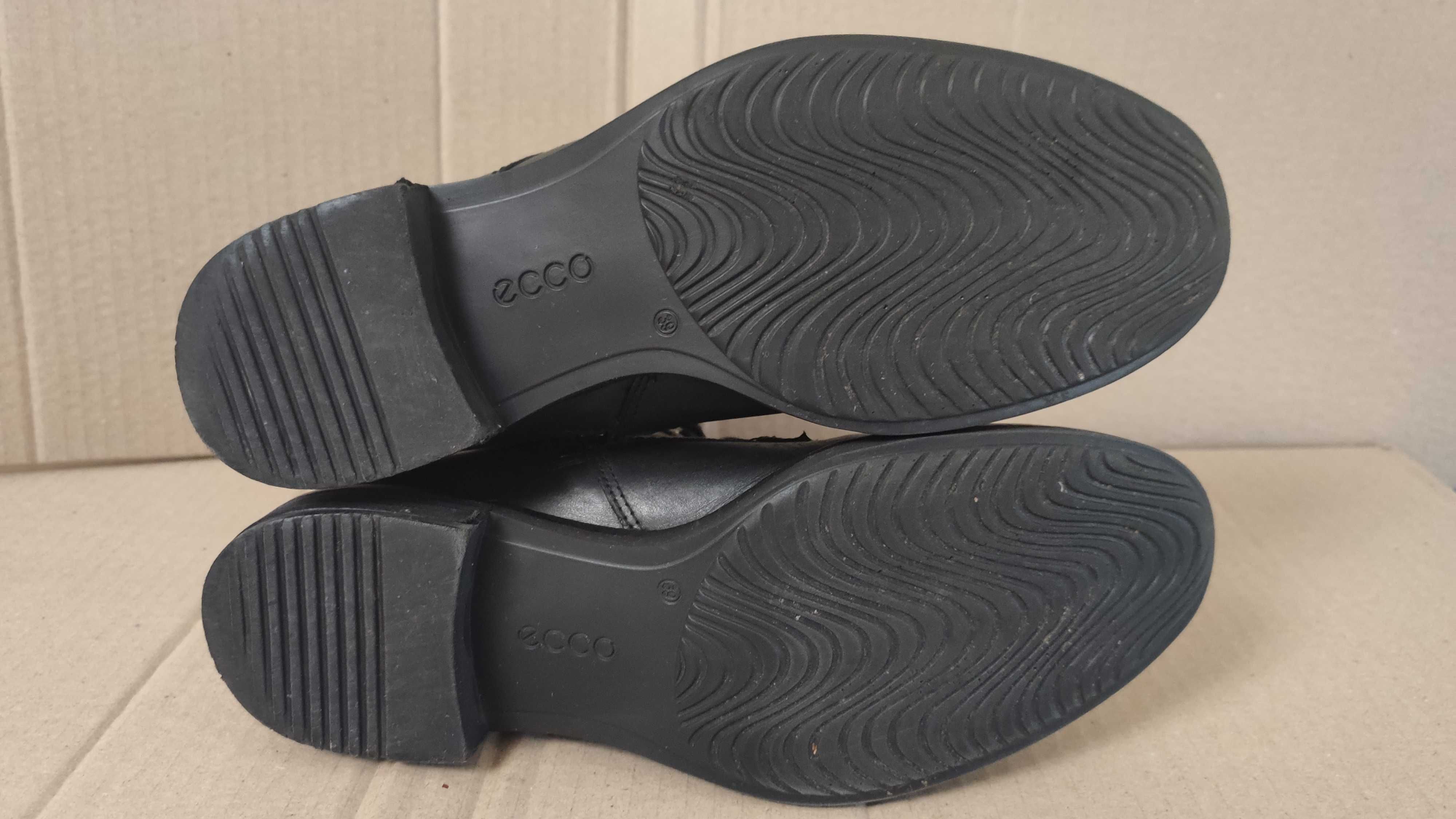 ECCO SARTORELLE 25. Жіночі класичні берці. Розмір 39.