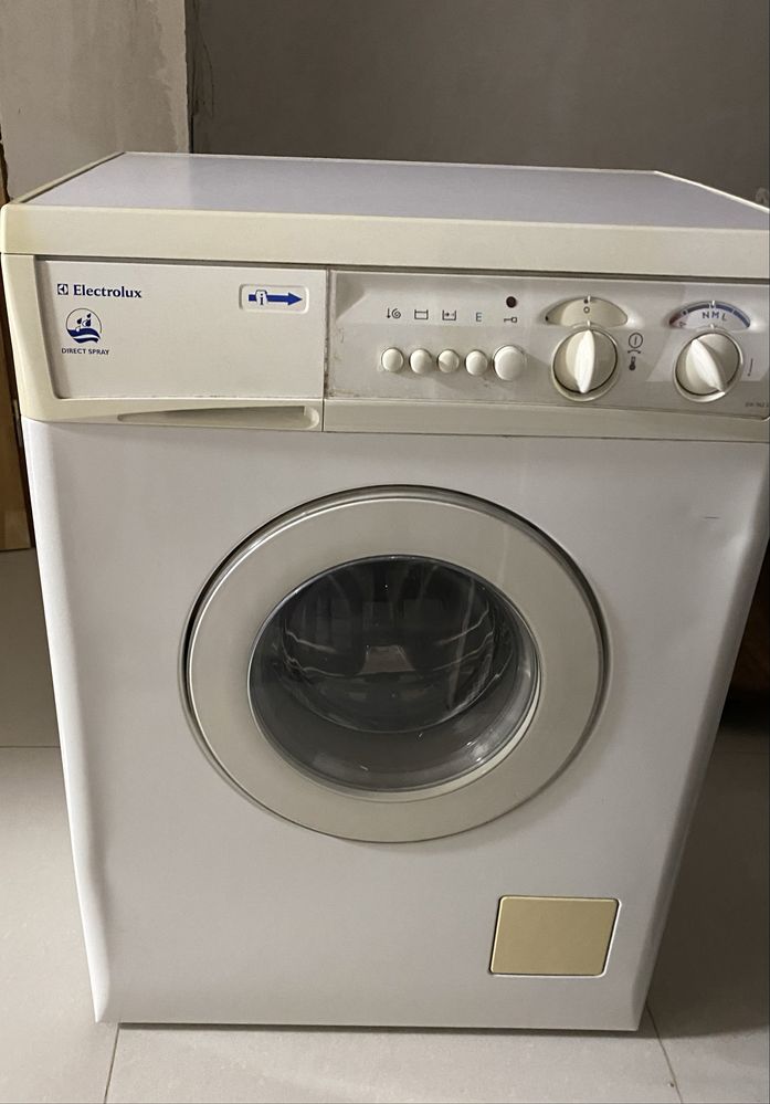 Пральна машинка Electrolux Ew 962 s