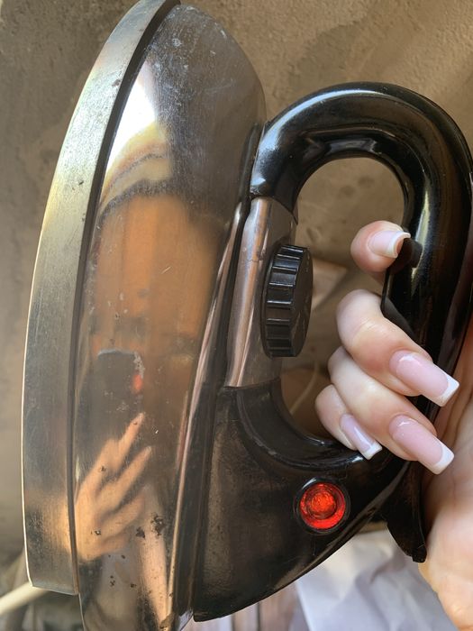 Продам утюг советский хорошего качества для швей подойдёт