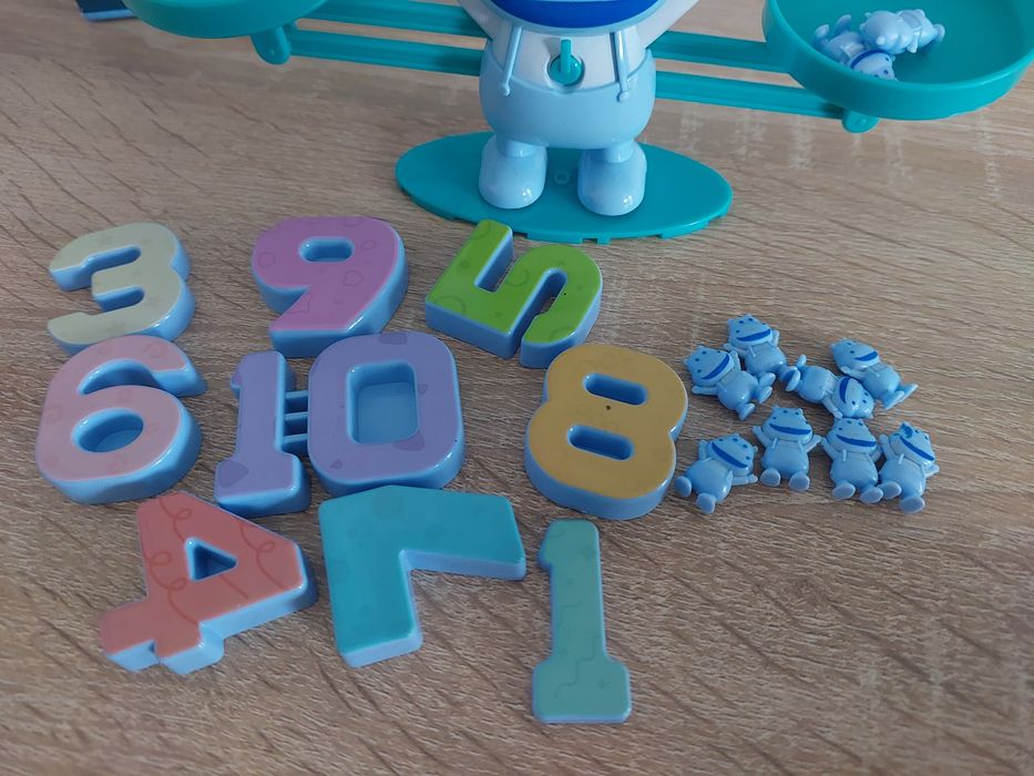 Математичні ваги бегемотик