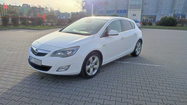 Opel Astra J 1.7 CDTI, prywatny, Salon Polska