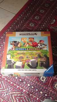 Minecraft: Heroes of the village- Gra Planszowa