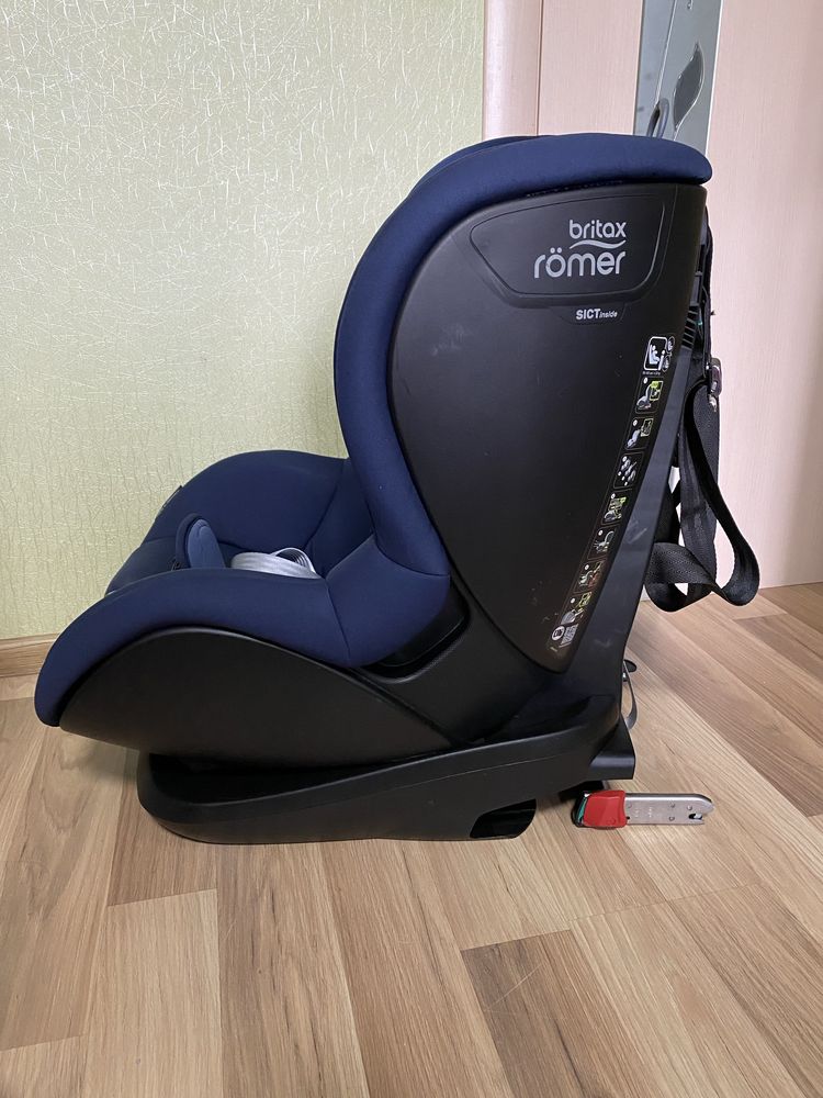 Автокресло Britax-Romer Trifix 2 I-Size с 9 мес.до 4 лет 2 шт 9-22 кг