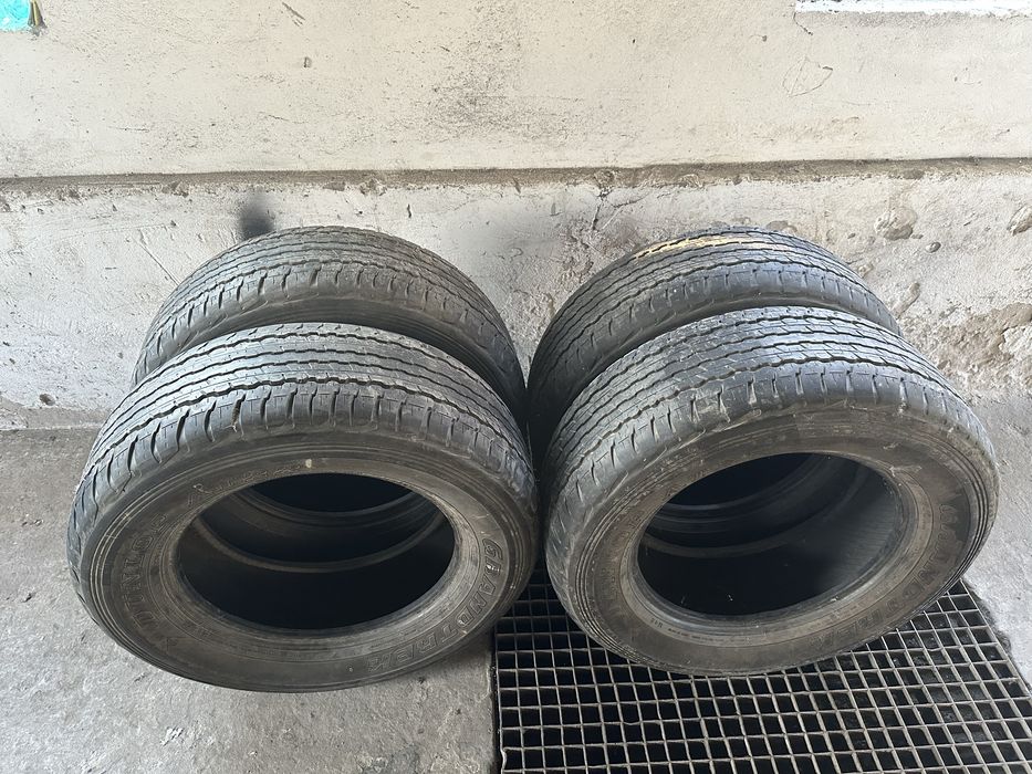 Шини Dunlop 285/60R18