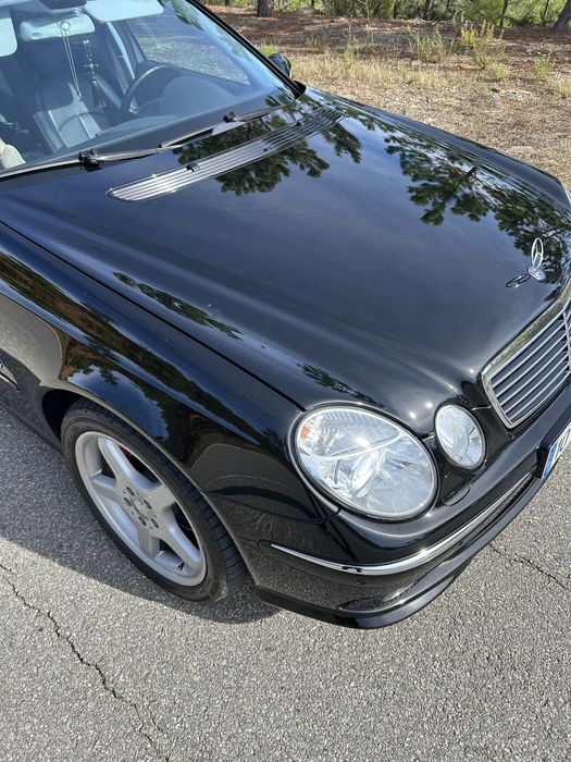 Mercedes Benz E500 V8 AMG