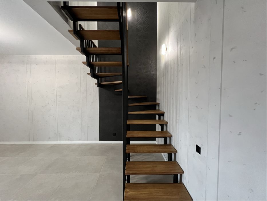 Продам таунхаус з ремонтом