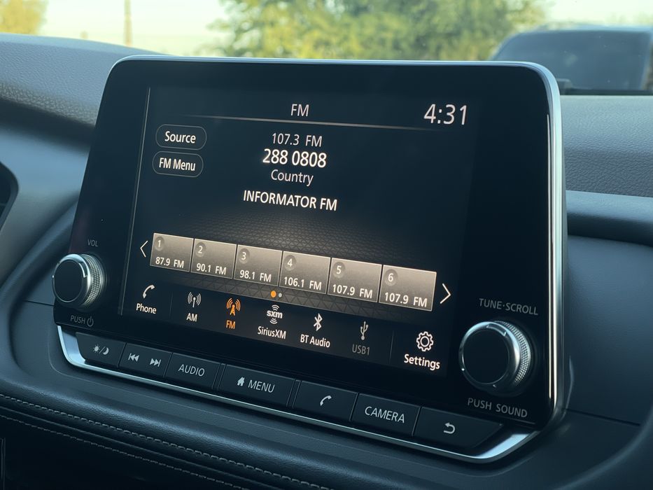 NISSAN ROGUE SV Отличное состояние