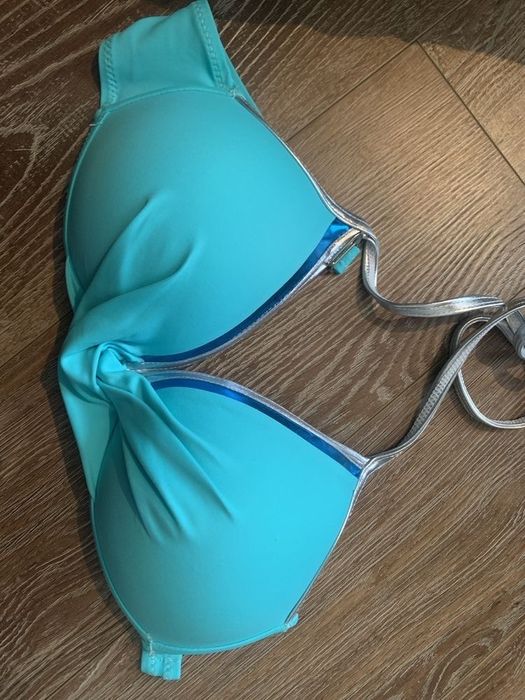 Красивый раздельный купальник размер L. Польша.