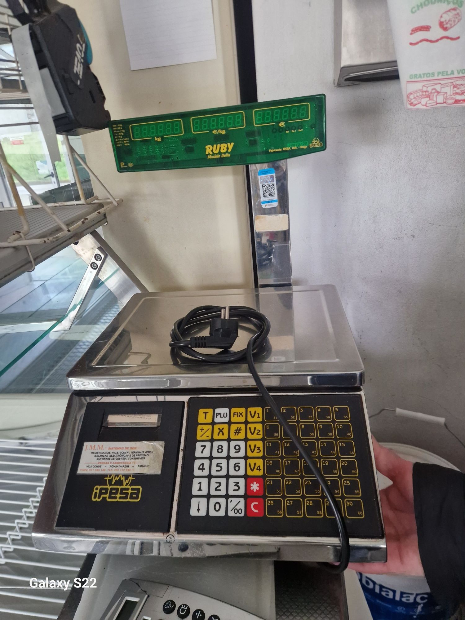 Balança a pilha e energia