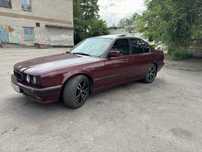 Продам BMW E34 520
