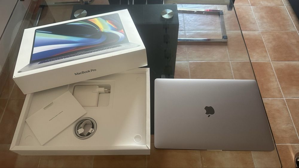 Macbook Pro 16” i9 32GB Ram / 1TB HDD- bateria a 86% (Braga)