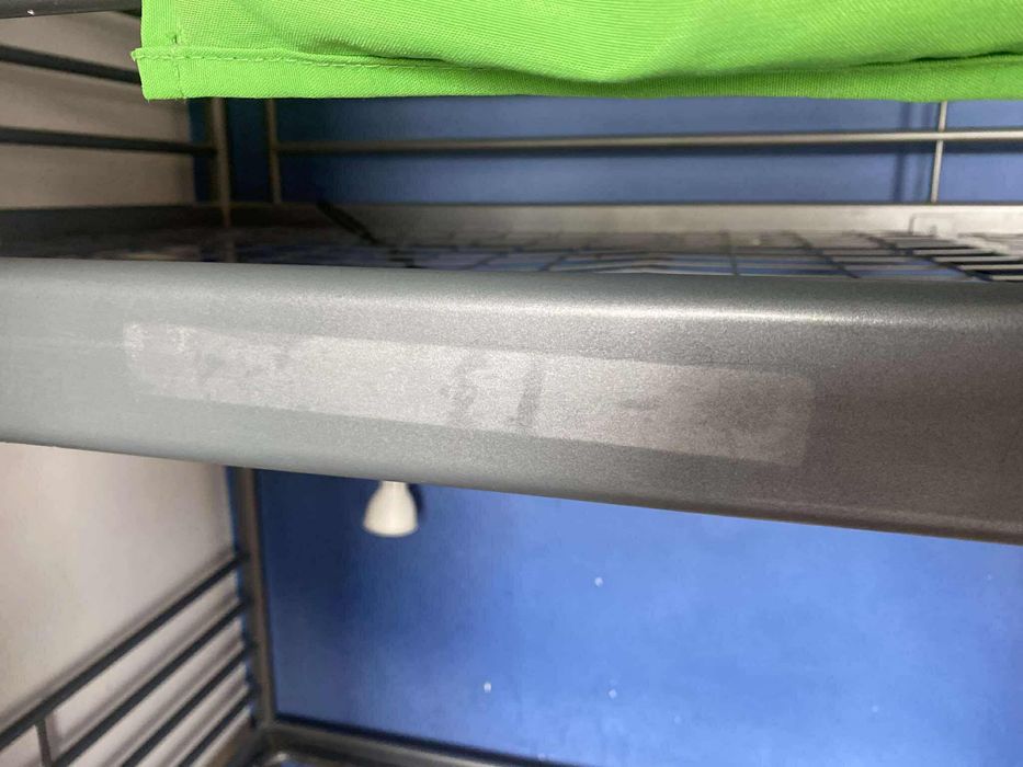 Łóżko piętrowe metalowe z IKEA „SVÄRTA”