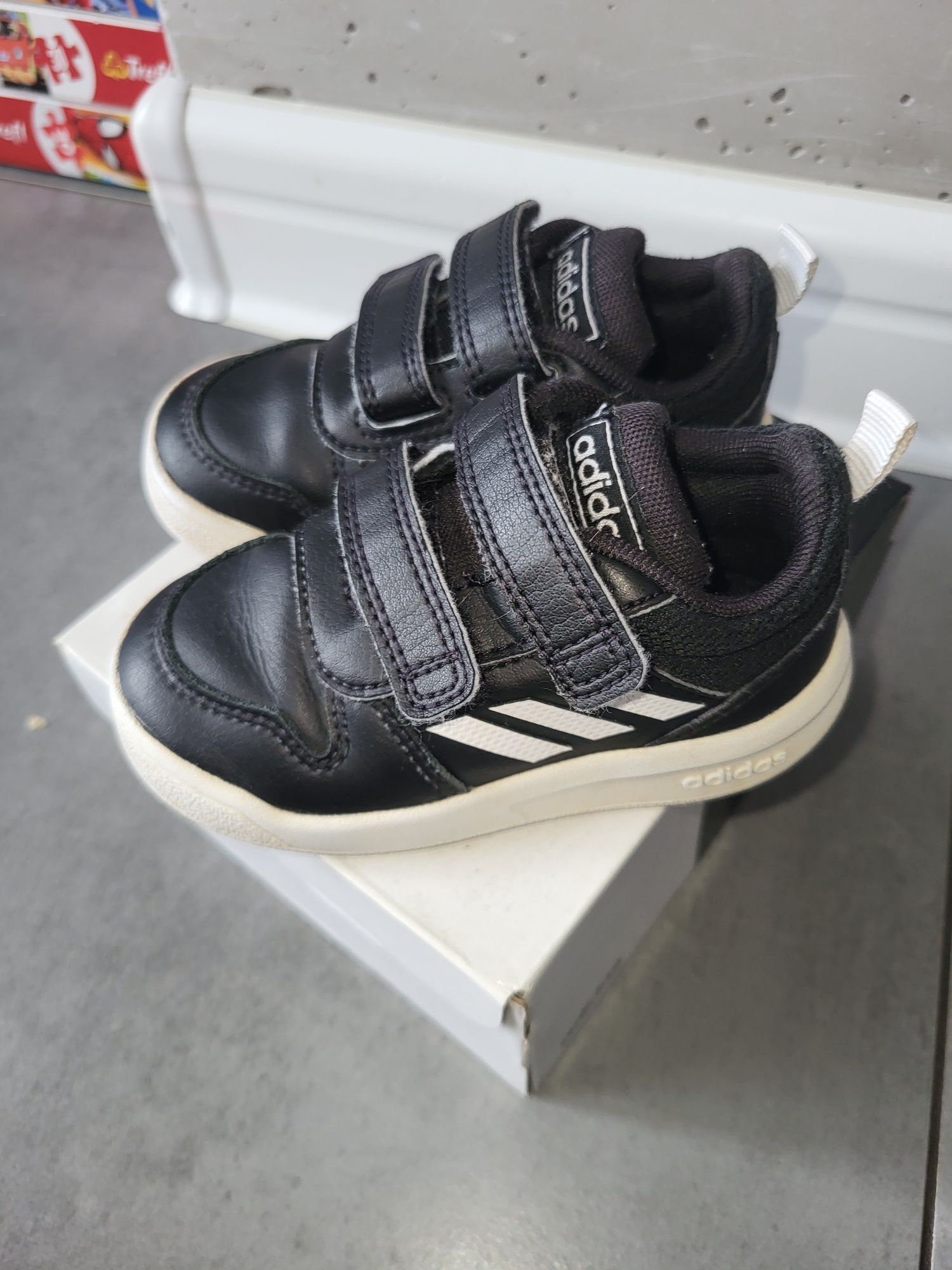 Buty adidas 21 czarne