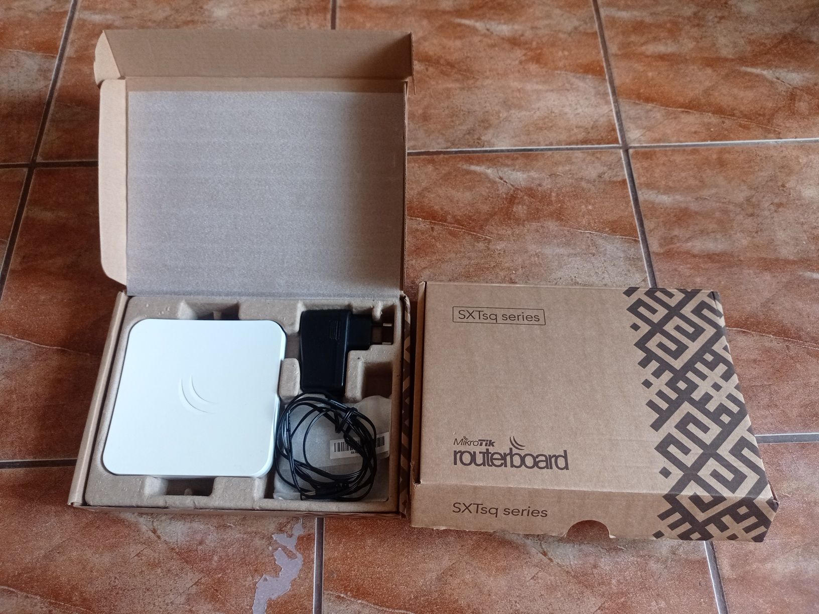 MikroTik SXTsq 5 ac (модель RBSXTsqG-5acD)
