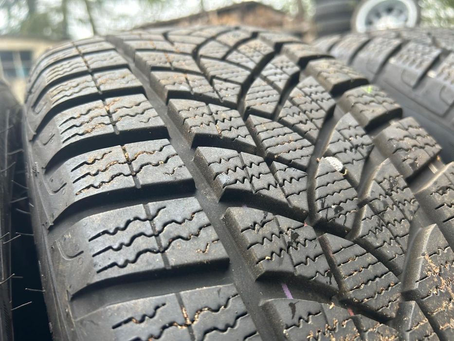 VW caddy Touran golf caddy 205/55/16 koła zimowe