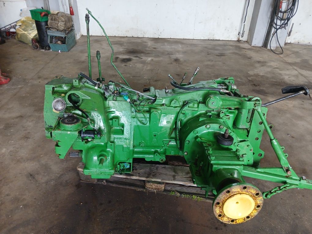 Skrzynia biegów  john deere 2140.