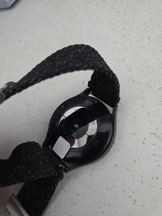 sprzedam zegarek smartwatch samsung galaxy watch 4 lte 44mm