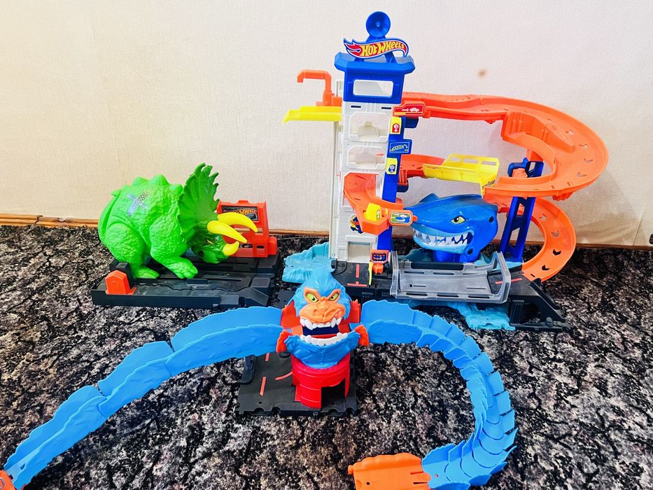 Треки Hot Wheels