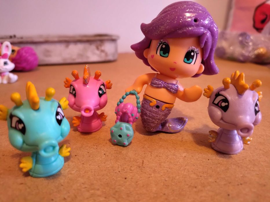 Várias Pinipons disponíveis