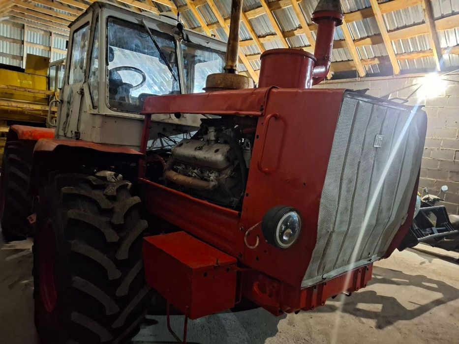 Продам трактор т150