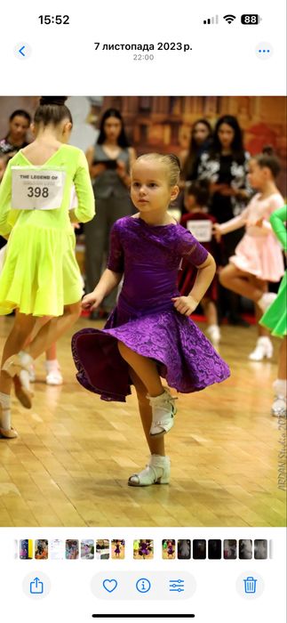 Танцювальне плаття фіолетового кольору