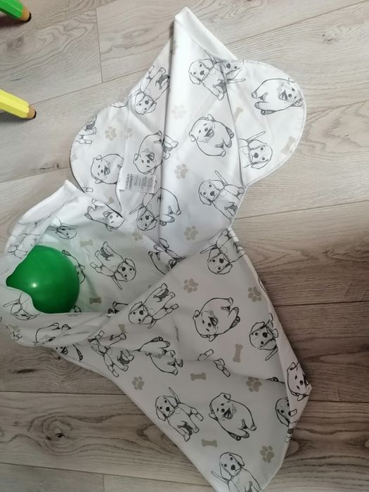 Шикарна безрукавка для собачки