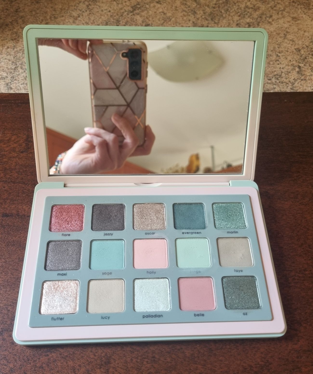 Paleta cieni do powiek Natasha Denona Retro Glam Palette