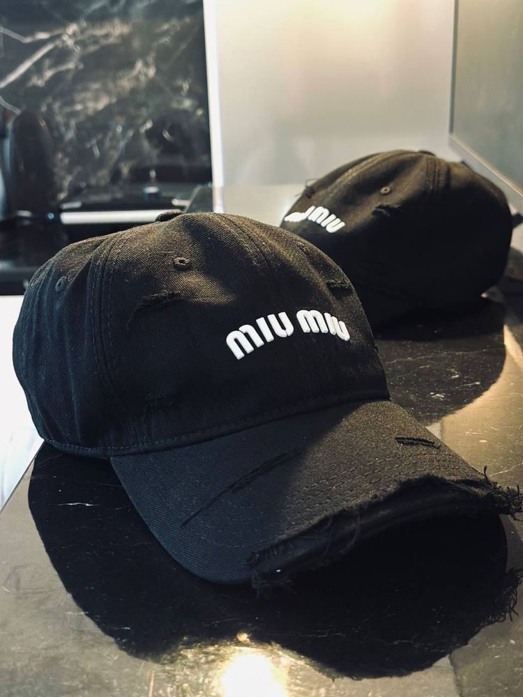 Кепка Miu Miu/ Міу міу