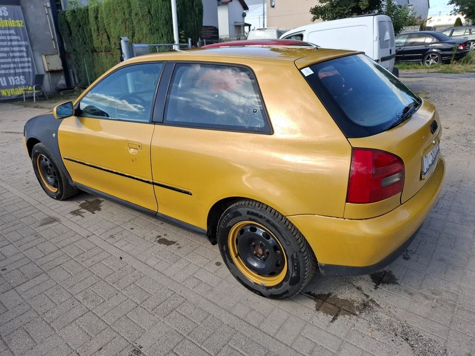 Audi a3 8L 1.6 Lpg . jeździ skręca-tanio