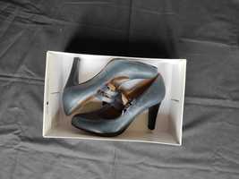 Skórzane buty damskie NOWE 5th Avenue rozmiar 38